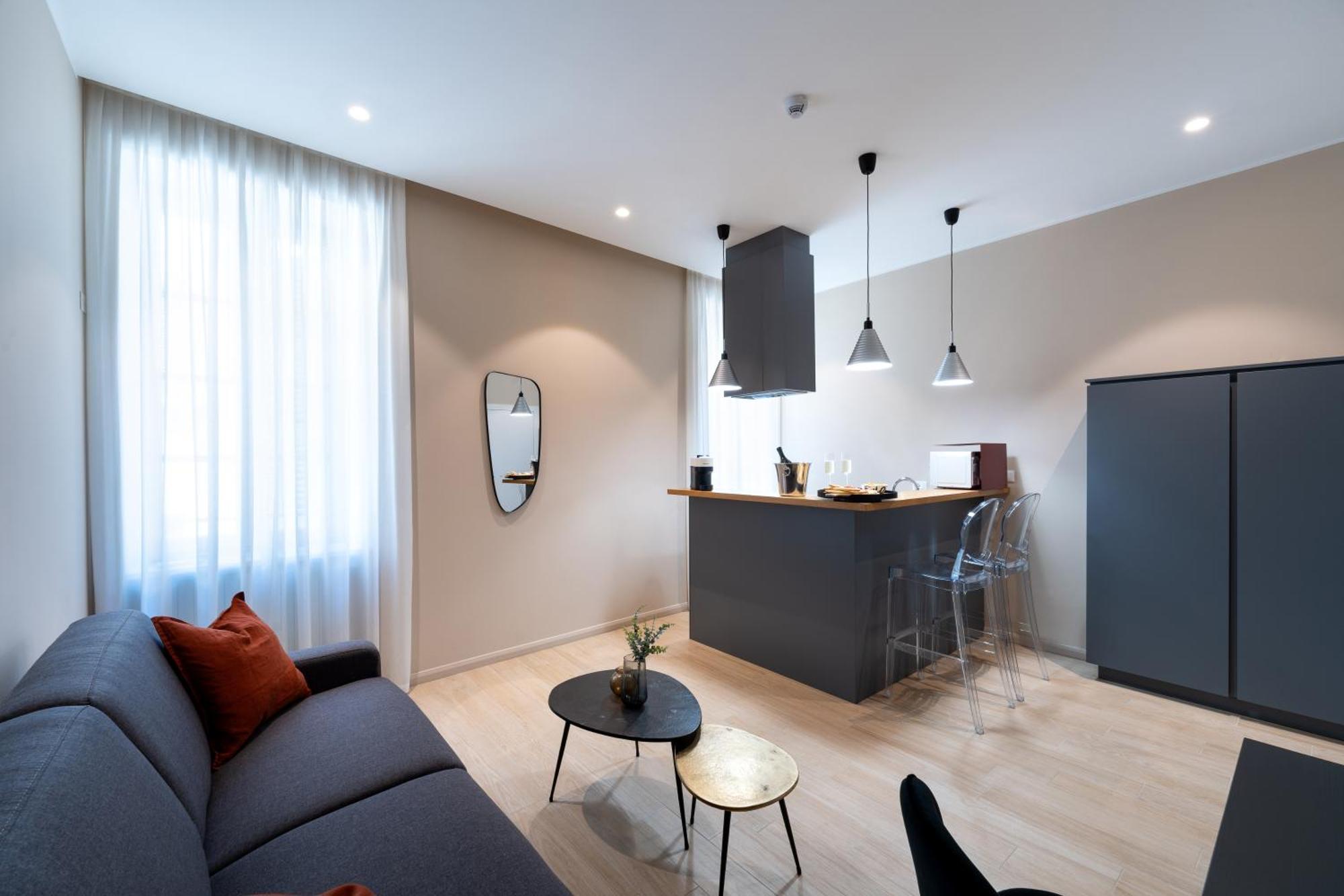 Corte Novella Hotel & Residence ブレシア エクステリア 写真