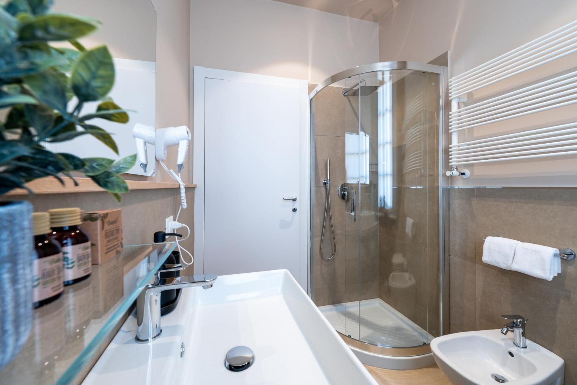 Corte Novella Hotel & Residence ブレシア エクステリア 写真